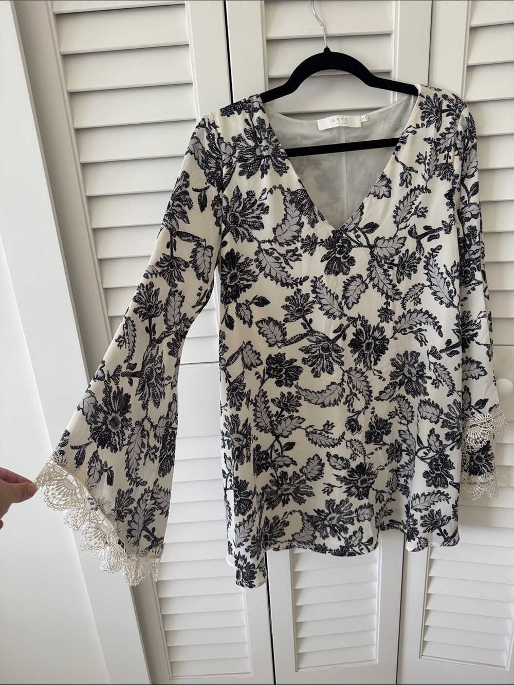 ASTR Black and White Tunic Dress